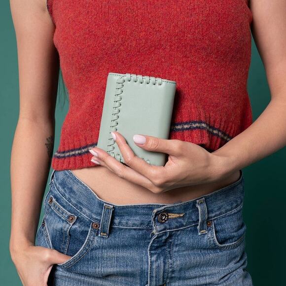 Logan Whipstitch Trifold Wallet Black - Picture 4 of 4